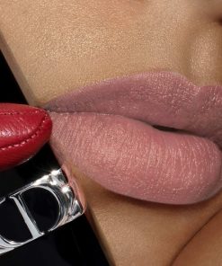Chat-son-Dior-606