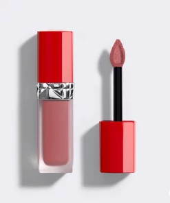 son-kem-dior-fleur-bleue